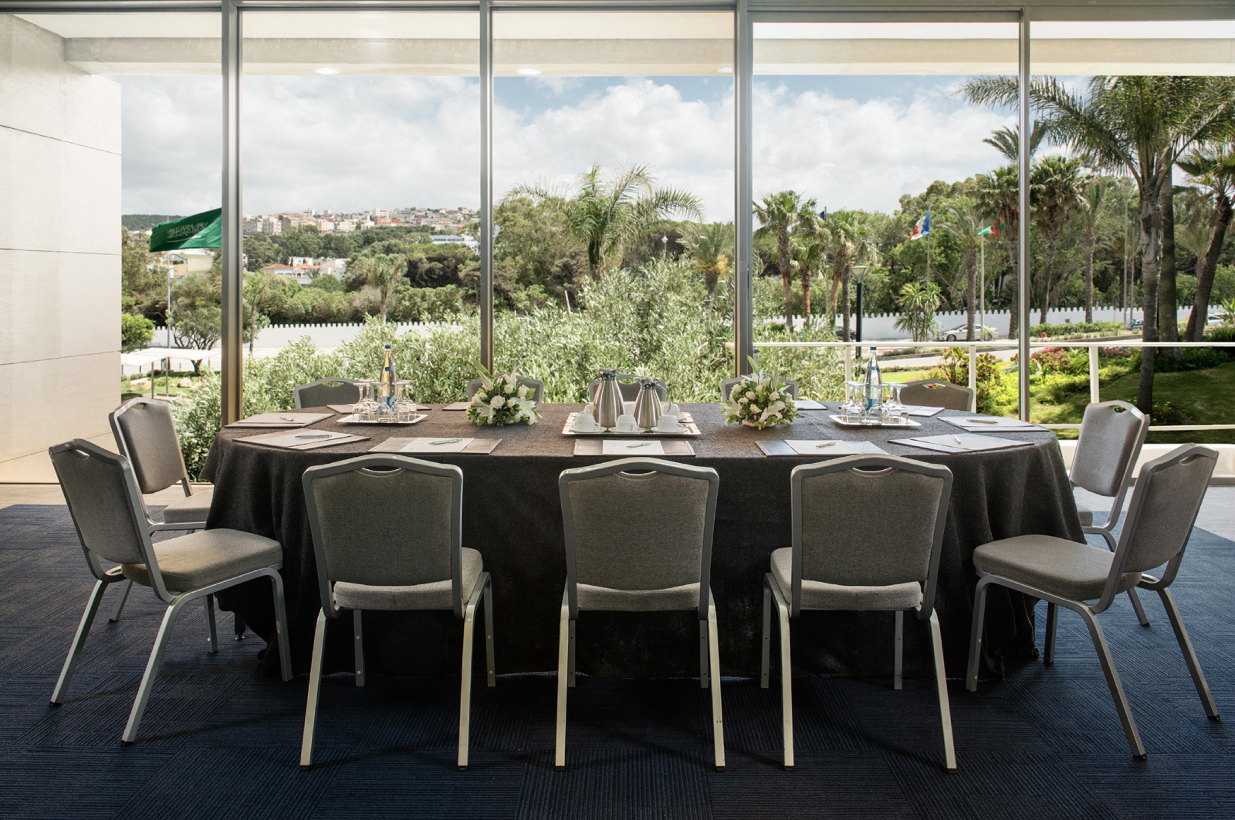 Moevenpick Hotel & Casino Malabata Tanger Dış mekan fotoğraf Meeting room